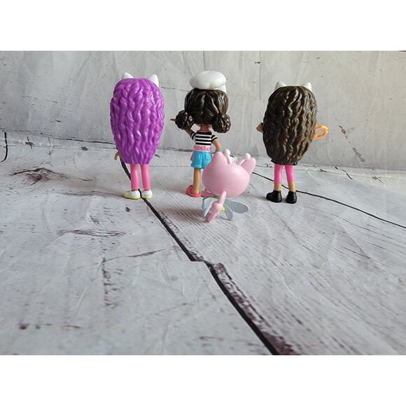 Gabbys Dollhouse Toy Figures Lot Of 3 Dolls 1 Cat Cake Toppers - Picture 6 of 6